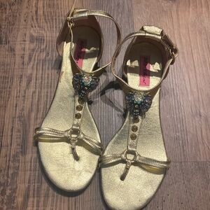 Betsey Johnson Gold Sandals with Jeweled Elephant 9M